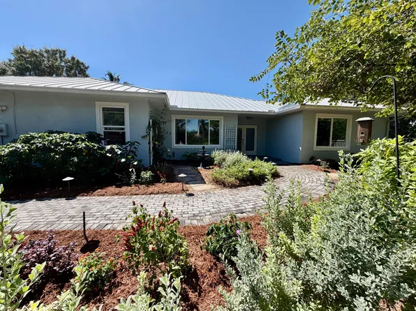 2718 NW FLORIDA Avenue, Stuart, FL 34994