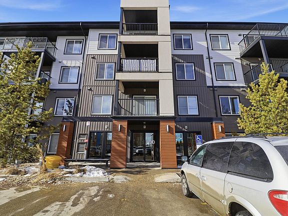 2nd image of 390 Windermere Rd NW #432