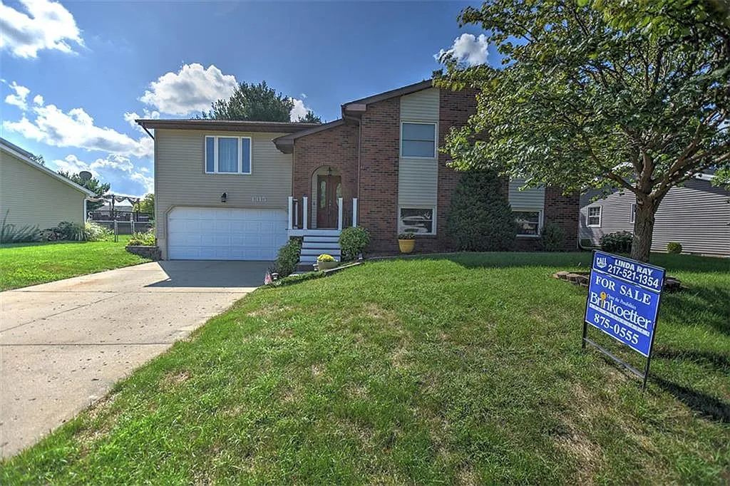 1315 Westside Dr photo 1