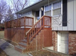 8195 Wea St #B, De Soto, KS 66018