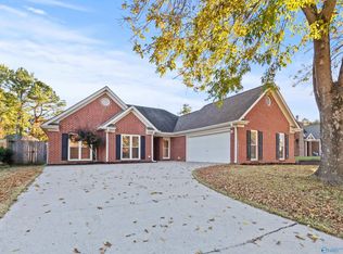 2450 Hamilton Dr SE, Huntsville, AL 35803