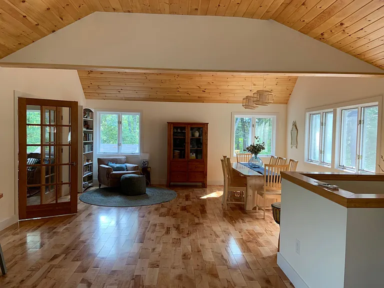 11 Knotty Pine Dr — Photo 4