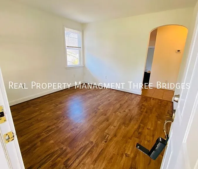 7061 Pernod Ave — Photo 1
