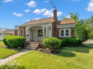 20602 Powers Ave, Dearborn Heights, MI 48125