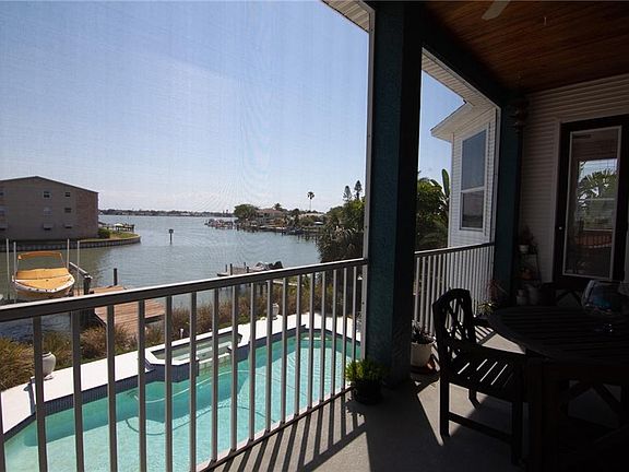 5th image of 6904 S Shore Dr S
