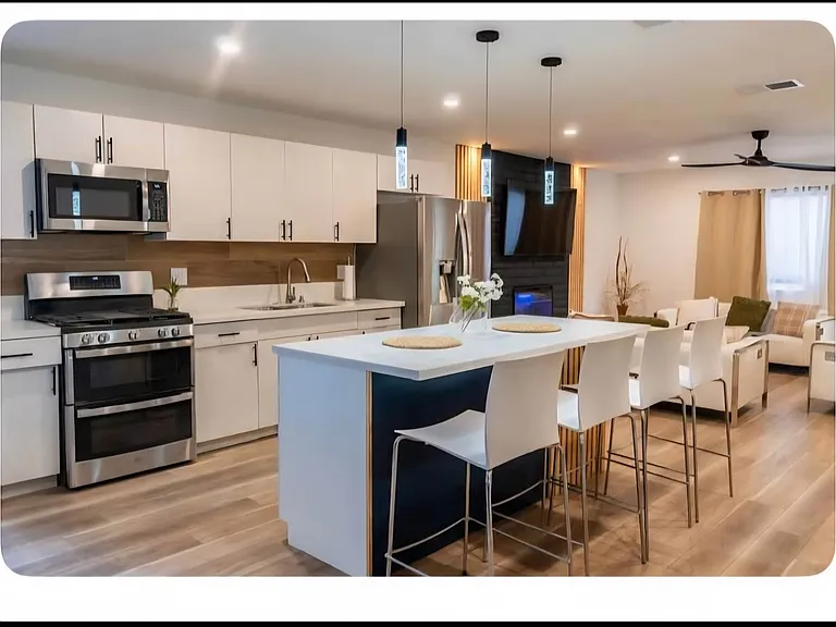 721 Sam Jonas Dr — Photo 3