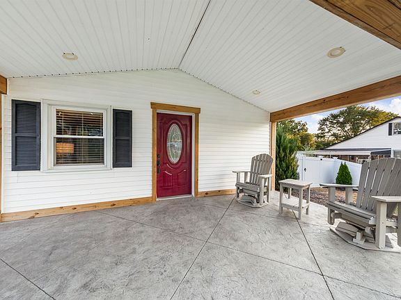 3rd image of 8651 Old Blairsville Rd