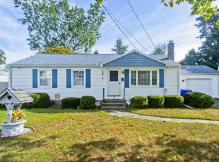 17 Arthur St, Springfield, MA 01104