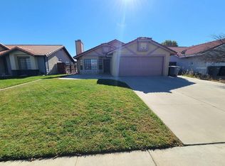 3473 Sydney St, Hemet, CA 92545