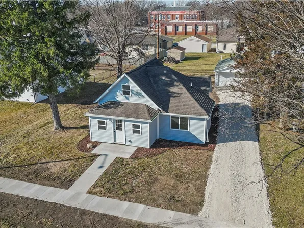 313 Water St, Cambridge, IA 50046