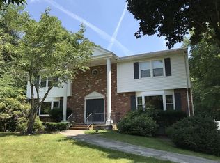 26 Bishop Rd, Sharon, MA 02067