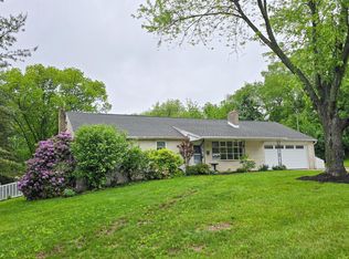 10092 Mount Zion Rd, Glen Rock, PA 17327
