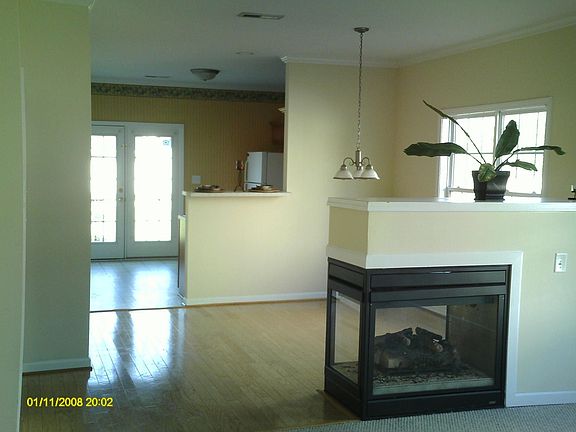3rd image of 1603 Andover Ave