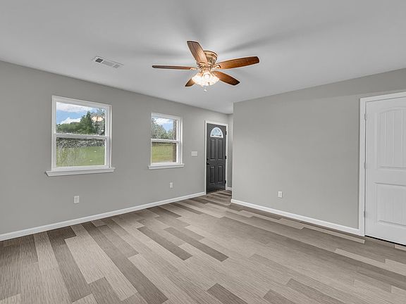 2nd image of 2814 Burke Ave
