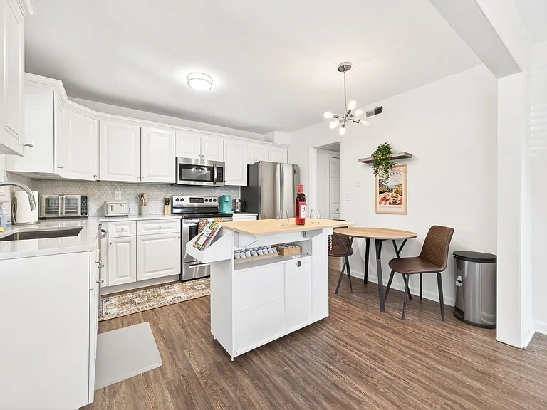5100 Summer Gate Dr — Photo 14