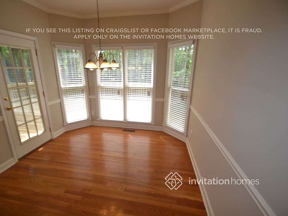 4th image of 3205 Christiana Cir NW