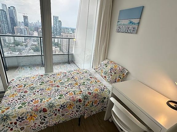 2nd image of 85 Wood St #4310B