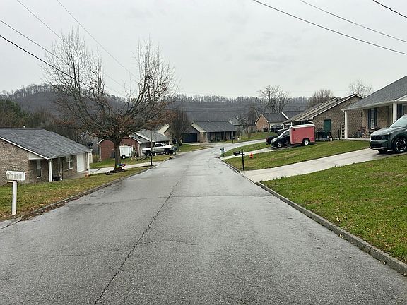 5th image of 7444 Lyle Bend Ln