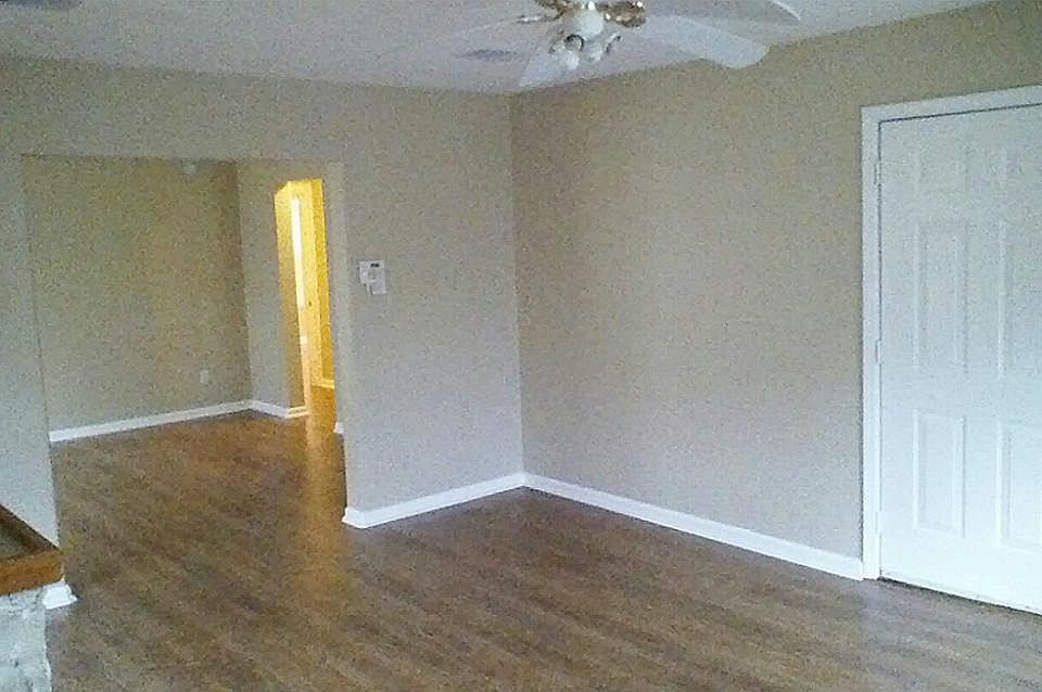 1st image of 1408 Bowie Dr