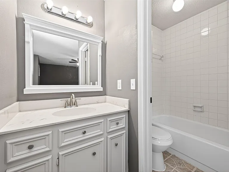 6700 Richardson Rd #305 — Photo 37
