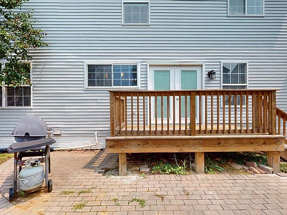 2nd image of 10305 Cassidy Ct