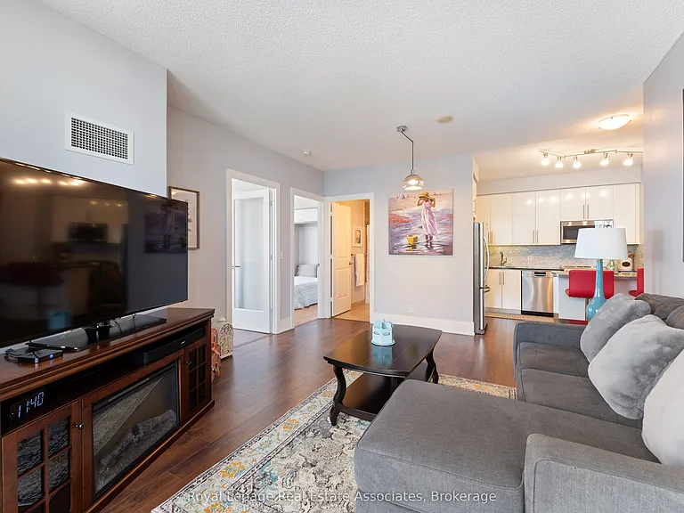 330 Burnhamthorpe Rd W #2604 — Photo 9