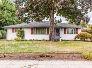 3105 5th St, Hubbard, OR 97032