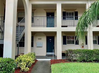 10318 Club Cir APT 43, Tampa, FL 33618