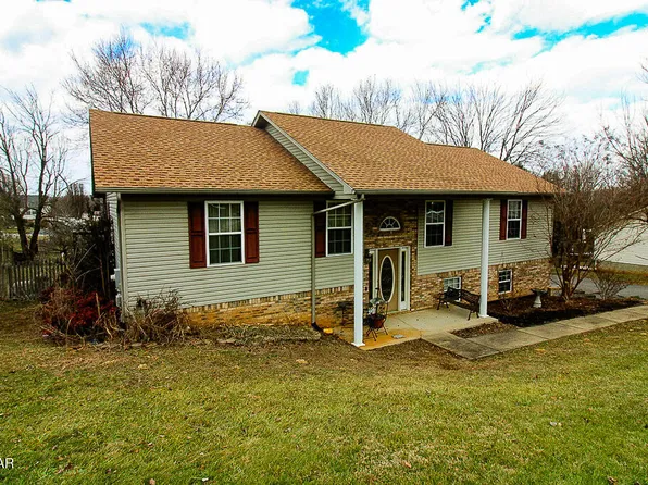 1645 Jasmine Trl, Sevierville, TN 37862