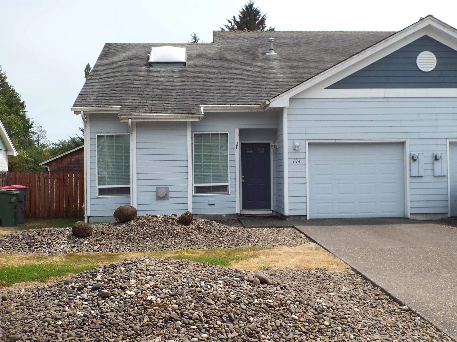 3 bed, 2.5 bath, 1550 sqft, $1,650 — Photo 1