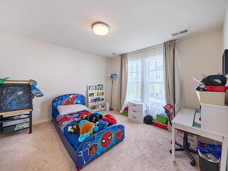 24887 Coventry Grove Ct — Photo 36