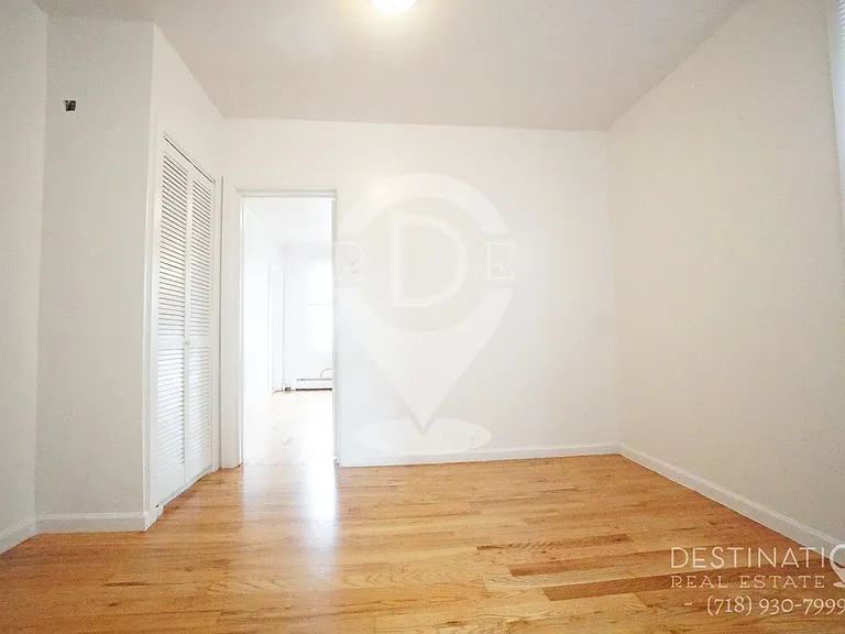145 22nd St #3 — Photo 12