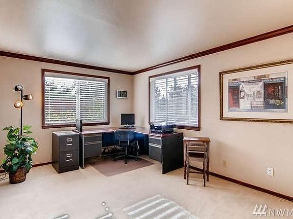 3rd image of 16021 70th Ave NE