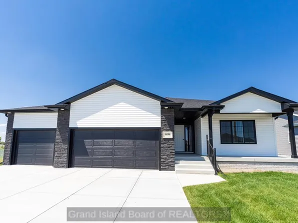 1416 Sagewood Ave, Grand Island, NE 68803