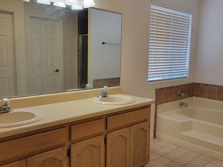 3072 Brenda Cir — Photo 11