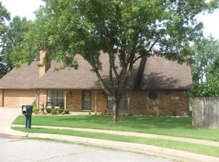 3303 Brighton Ln, Bartlesville, OK 74006
