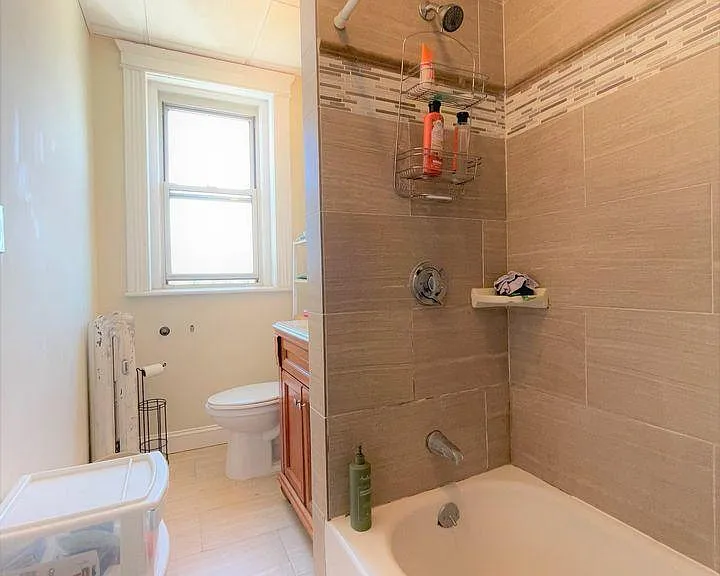 11 Babcock St #1D — Photo 9