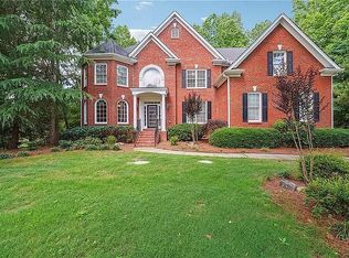 780 Barberry Dr, Milton, GA 30004