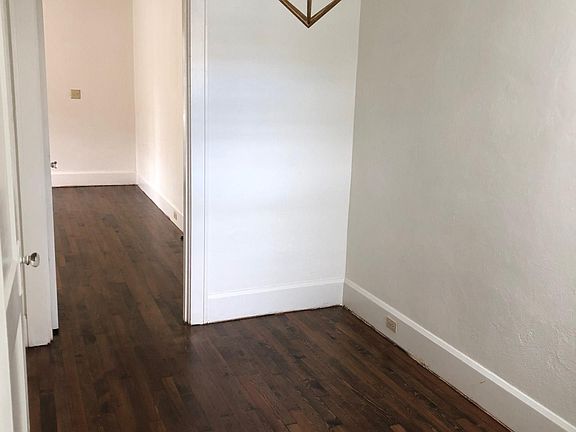 5th image of 2420 Burlington Ave N APT 4