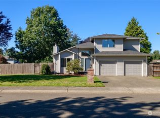 306 Carley Pl, Enumclaw, WA 98022