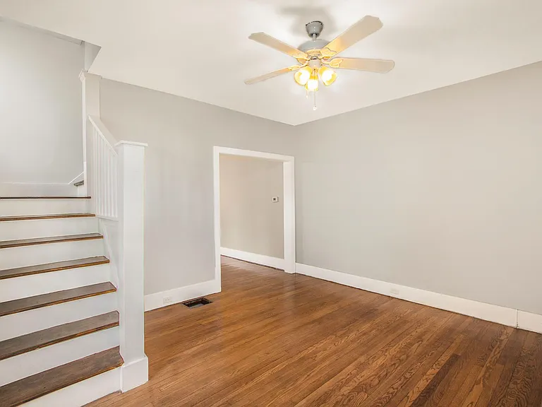848 Union Ave SE — Photo 6