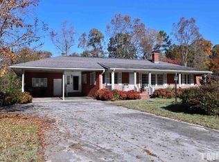 822 N Graham Hopedale Rd, Burlington, NC 27217