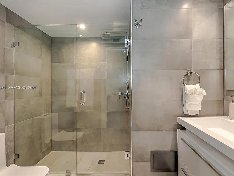 90 Alton Rd #2410 — Photo 21