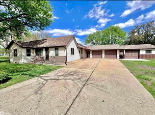 1313 4th St, Onawa, IA 51040