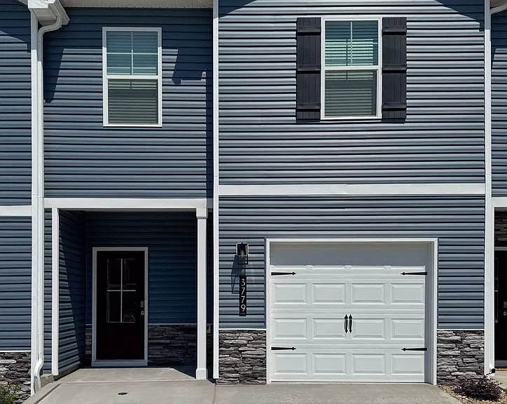 3779 Wyatt Way — Photo 1