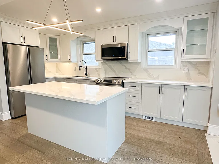 56 Marcos Blvd — Photo 2