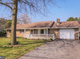 4317 Mont Alto Rd, Waynesboro, PA 17268