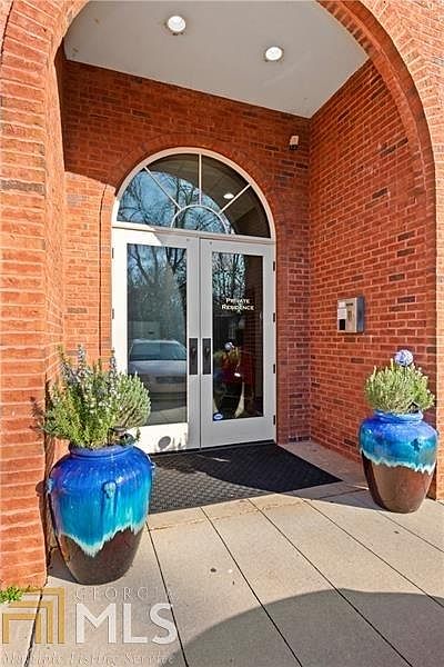 1st image of 148 W Main St Suite 212