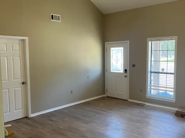 122 Countryview Ln, Oxford, MS 38655
