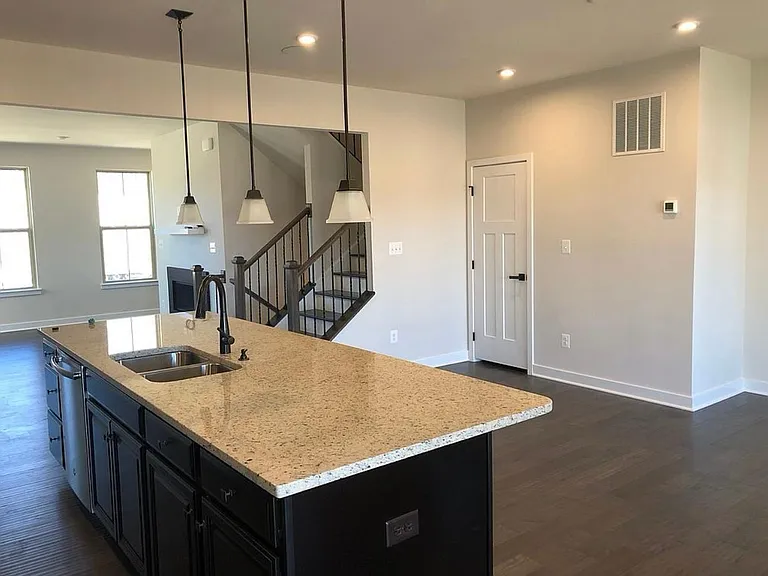 17950 Spotted Oak Rd — Photo 12